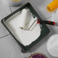 Lehúzórácsok, festőtálcák, kéziedények